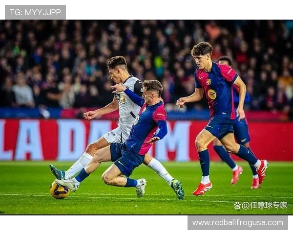 巴萨边路攻防失衡加剧，进攻命脉反成防守软肋